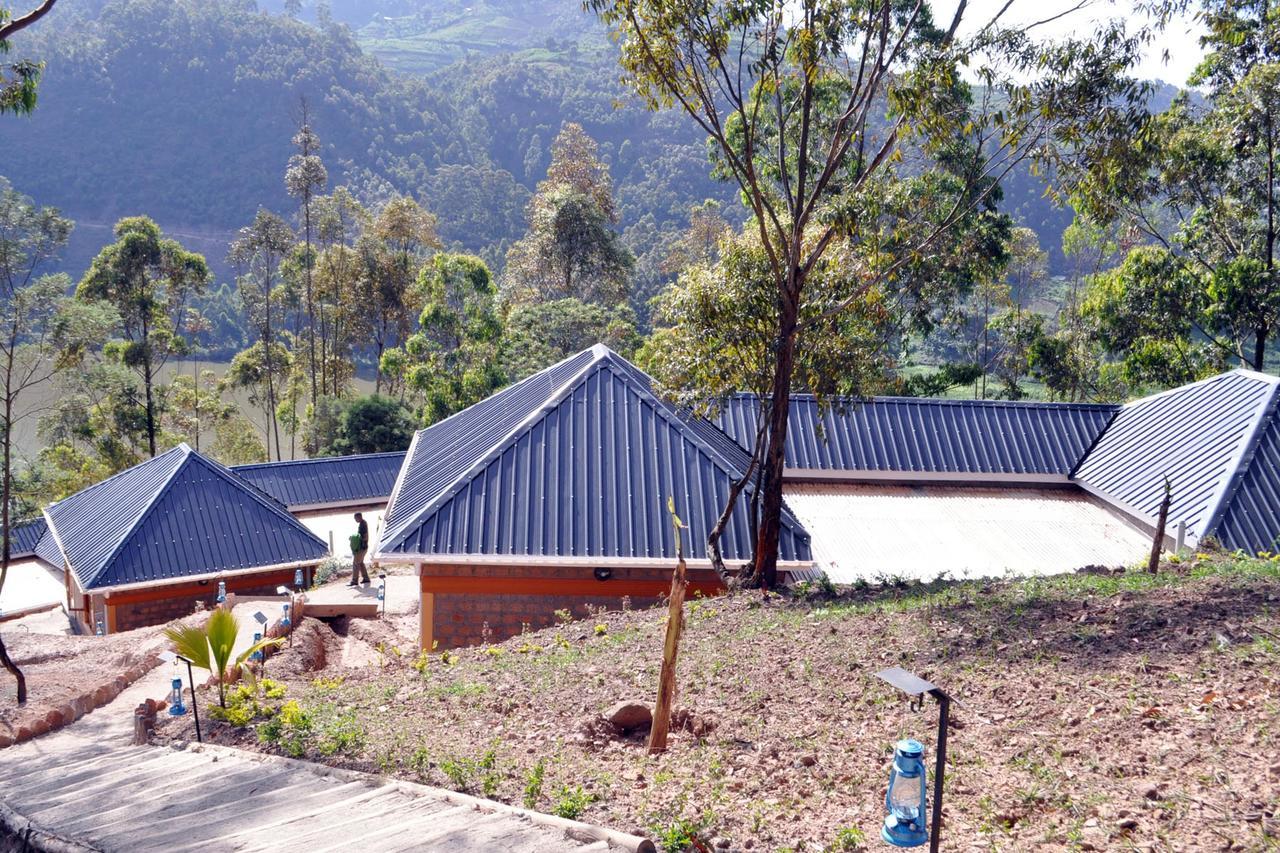 Lake Mulehe Gorilla Lodge 키소로 외부 사진