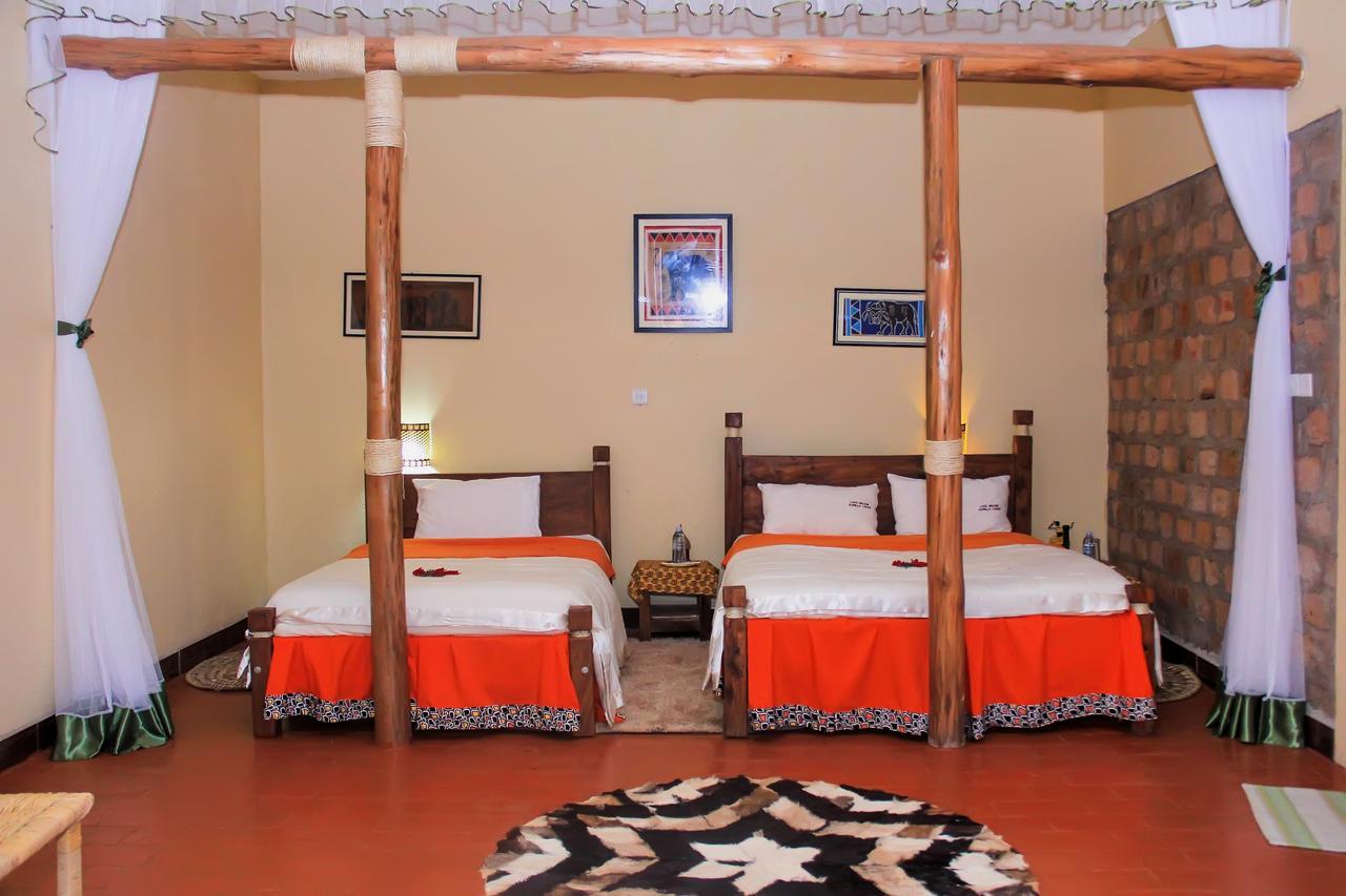 Lake Mulehe Gorilla Lodge 키소로 외부 사진